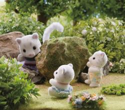 Sylvanian Families Rodina sněžných levhartů set 4 figurky v krabici