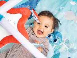Tiny Love Baby hrací deka s hrazdou Oceán na baterie Světlo Zvuk pro miminko
