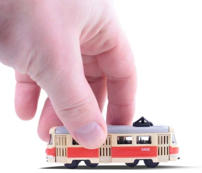 Tramvaj kovová mini 8,5cm retro volný chod český design v krabičce