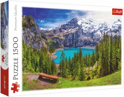 Trefl PUZZLE Jezero Oeschinen Alpy Švýcarsko 85x58cm skládačka 1500 dílků Trefl PUZZLE Jezero Oeschinen Alpy Švýcarsko 85x58cm skládačka 1500 dílků