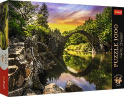 Trefl PUZZLE PREMIUM Photo Odyssey Most v Kromlau 68x48cm 1000 dílků Trefl PUZZLE PREMIUM Photo Odyssey Most v Kromlau 68x48cm 1000 dílků