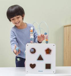 Viga DŘEVO PolarB Box s aktivitami xylofon / vkládačka / provlékací labyrint 8v1