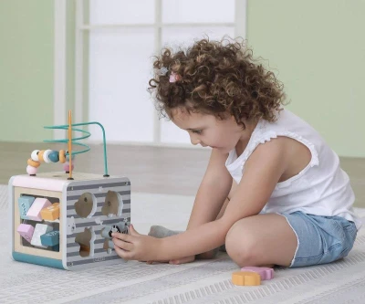 Viga DŘEVO PolarB Box s baby aktivitami s labyrintem 5v1 (dřevěná hračka)