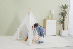 Viga PolarB Stan dětský 122x150x122cm indiánské teepee s oknem dřevo/plátno