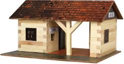 Walachia Železniční stanice W11 Hobby Kit DŘEVĚNÁ (stavebnice)