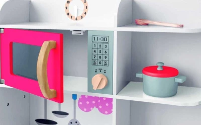 Woody DŘEVO Kuchyňské studio Wendy herní set kuchyňka s nádobím a doplňky