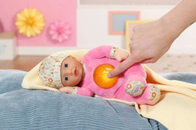 Zapf Creation ZAPF BABY BORN Panenka miminko svítící ve tmě na baterie Světlo Zvuk