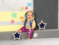 Zapf Creation ZAPF BABY BORN Tepláková souprava oblečení pro panenku miminko s věšákem