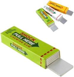 Žvýkačka plátková žertík elektrošok dětská žertovinka na baterie 3 druhy