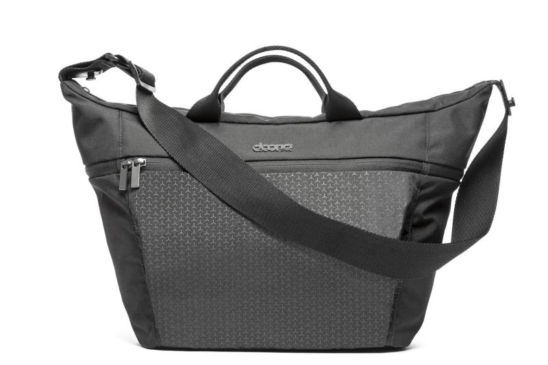 Doona Celodenní přebalovací taška Nitro Black