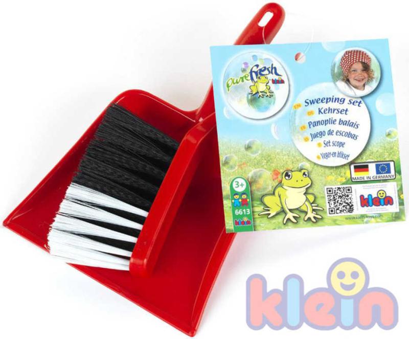 Klein Uklízecí set červený plastový smetáček a lopatka